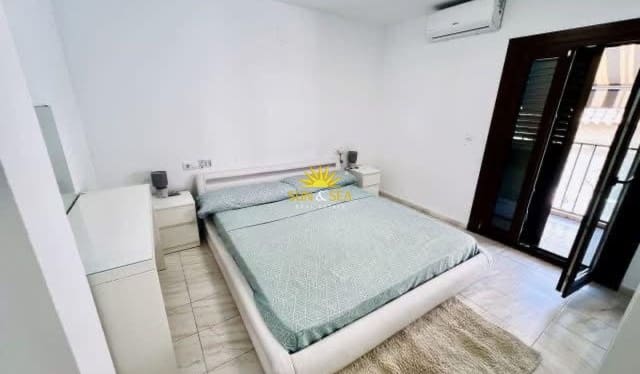 4 chambre Appartement à vendre à Playa del Cura, Torrevieja - 185 000 € (Ref: 9867810)