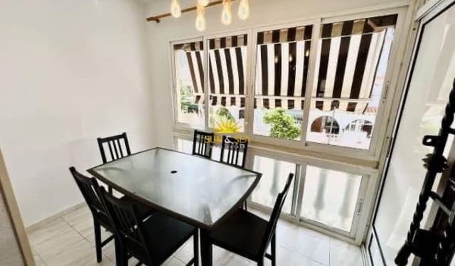 4 chambre Appartement à vendre à Playa del Cura, Torrevieja - 185 000 € (Ref: 9867810)