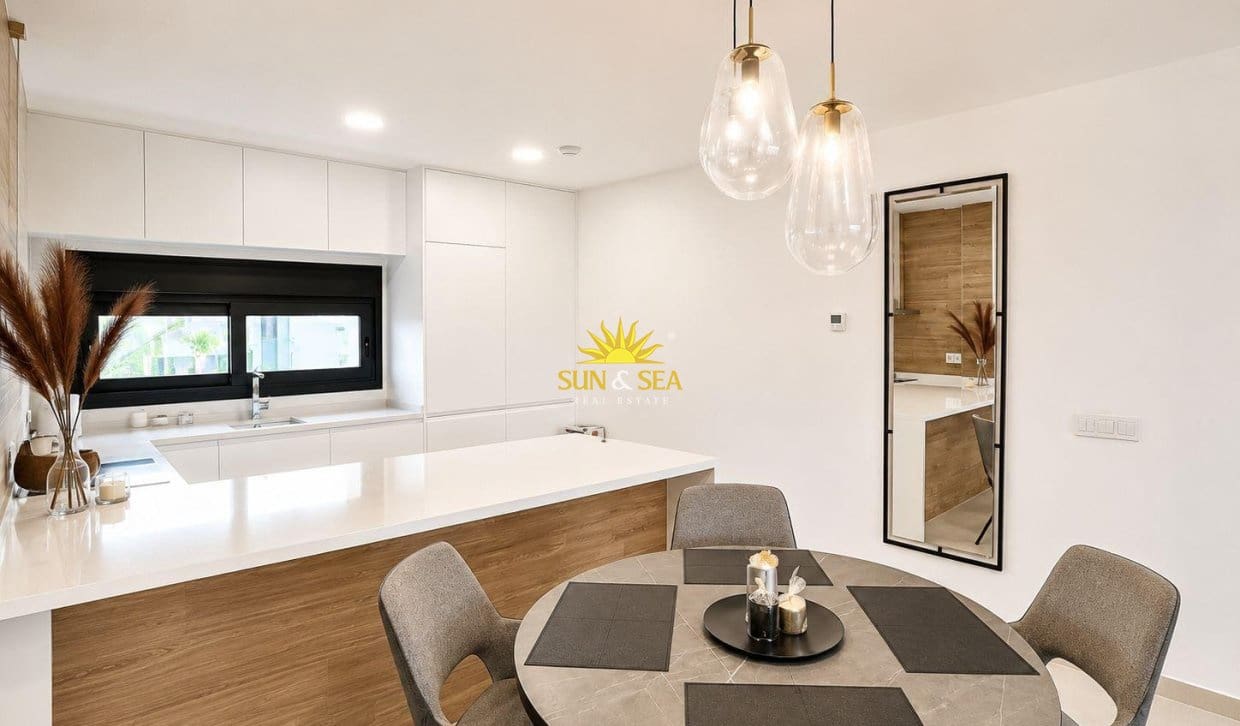 2 makuuhuone Huoneisto myytävänä paikassa Torre de la Horadada mukana uima-altaan - 429 000 € (Ref: 9868024)
