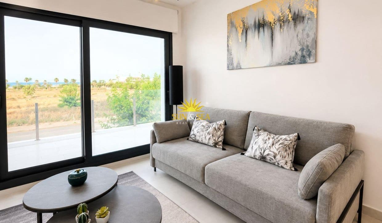 2 makuuhuone Huoneisto myytävänä paikassa Torre de la Horadada mukana uima-altaan - 429 000 € (Ref: 9868024)