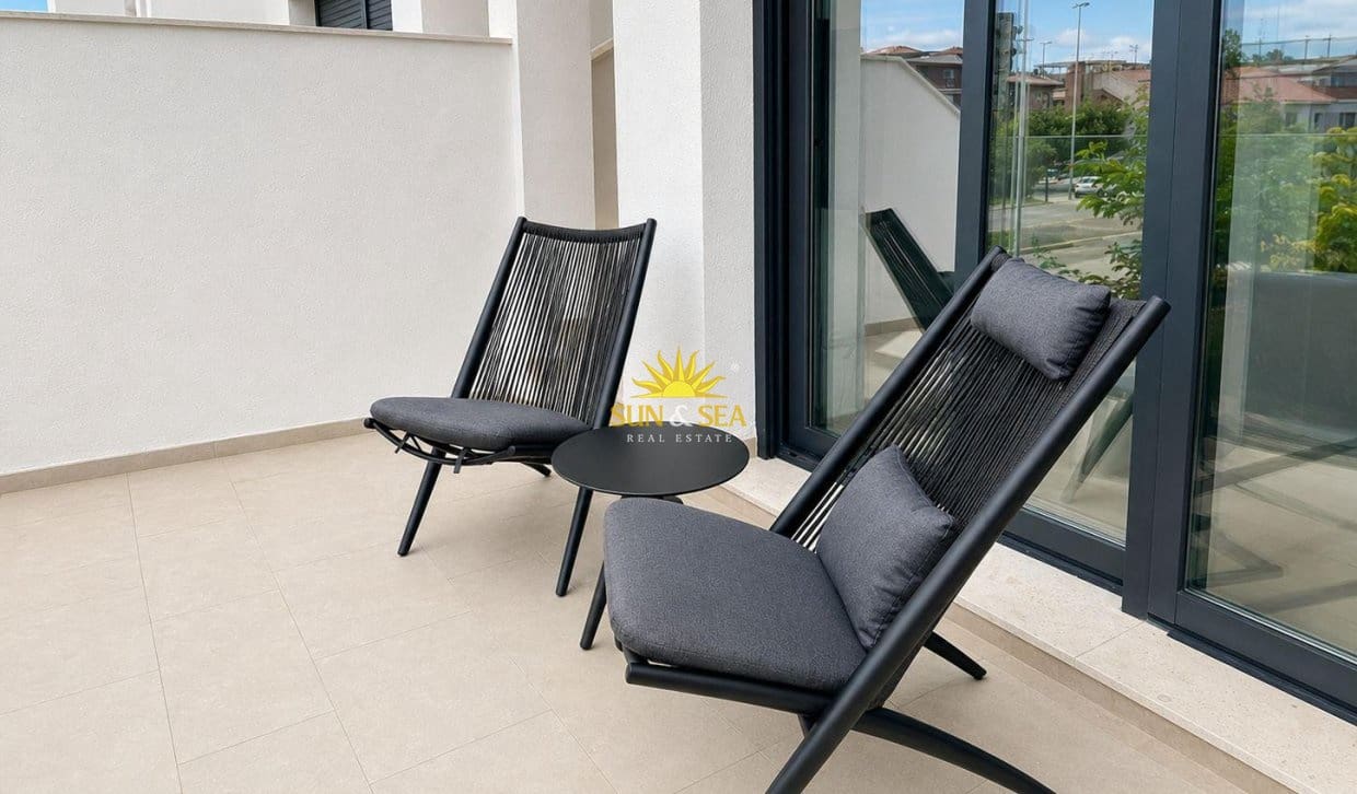 2 makuuhuone Huoneisto myytävänä paikassa Torre de la Horadada mukana uima-altaan - 429 000 € (Ref: 9868024)
