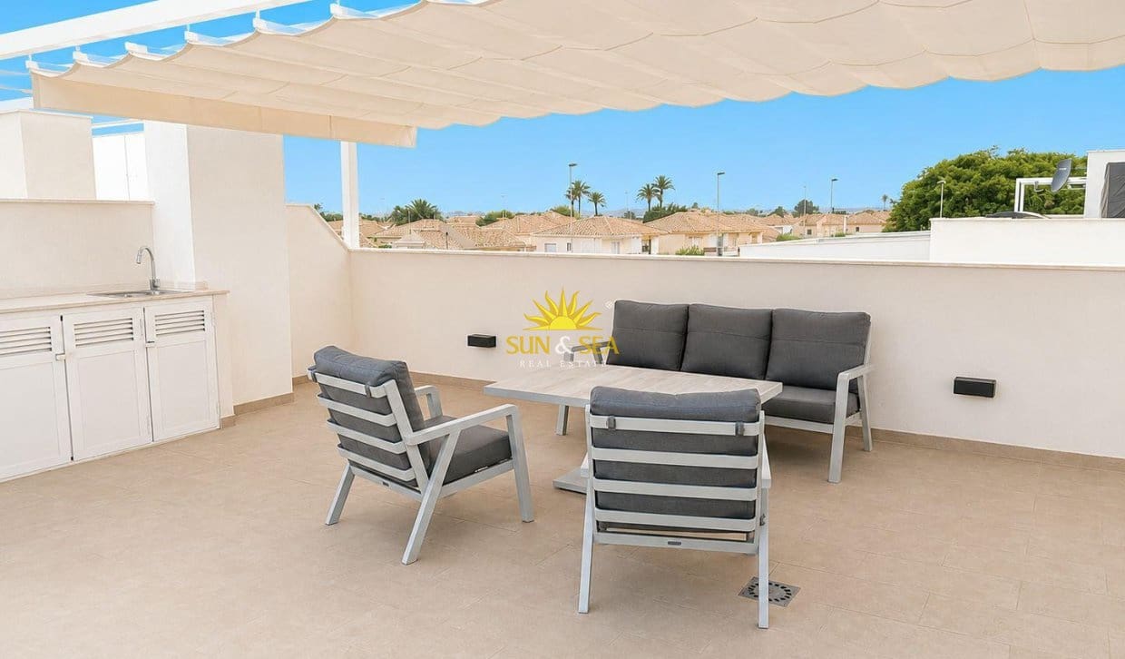 2 makuuhuone Huoneisto myytävänä paikassa Torre de la Horadada mukana uima-altaan - 429 000 € (Ref: 9868024)