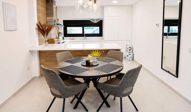 2 makuuhuone Huoneisto myytävänä paikassa Torre de la Horadada, Pilar de la Horadada mukana uima-altaan - 429 000 € (Ref: 9868024)