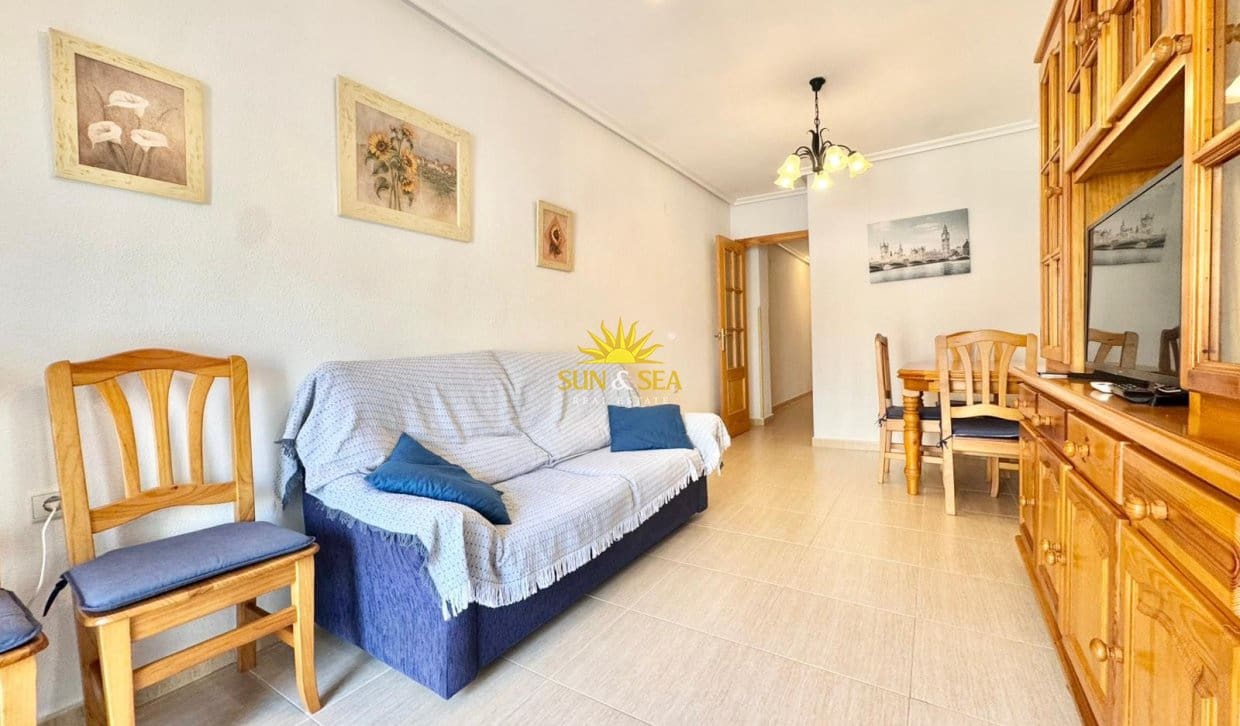 2 quarto Apartamento para arrendamento para férias em Guardamar del Segura com Garagem - 800 € (Ref: 9872539)