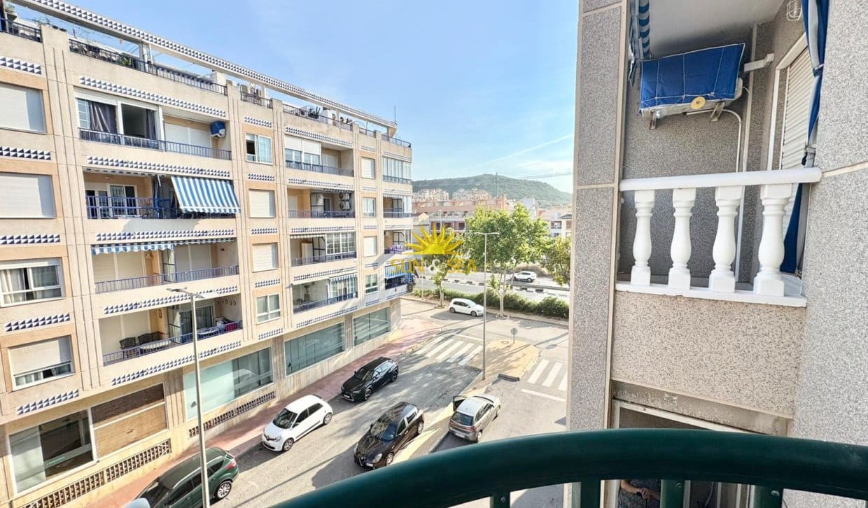 2 quarto Apartamento para arrendamento para férias em Guardamar del Segura com Garagem - 800 € (Ref: 9872539)