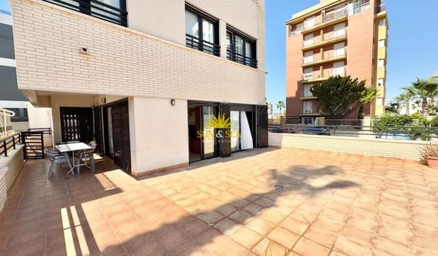 2 soveværelse Lejlighed til leje i Puerto Deportivo, Guardamar del Segura med swimmingpool garage - € 800 (Ref: 9872540)