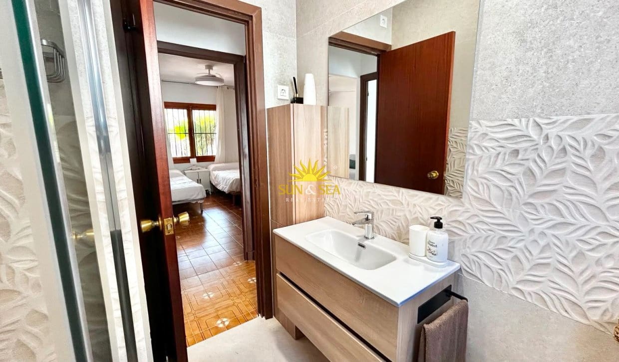 2 soveværelse Lejlighed til leje i Santiago de la Ribera - € 900 (Ref: 9874009)