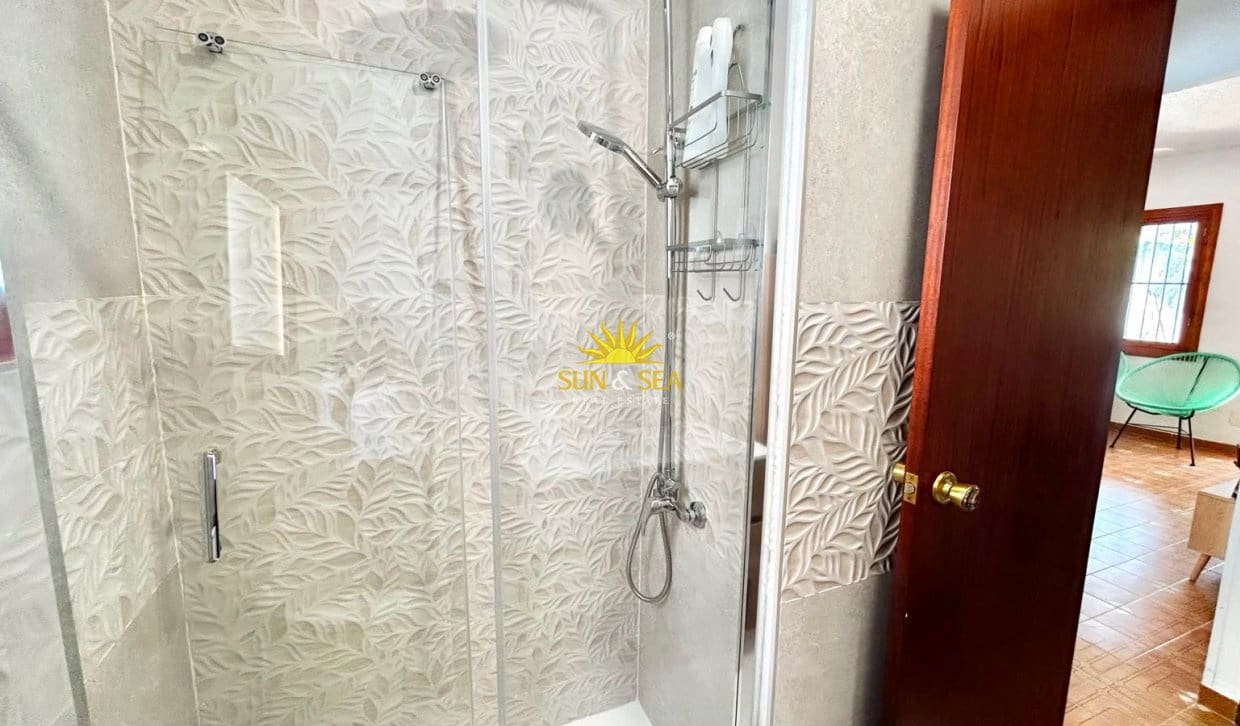 2 soveværelse Lejlighed til leje i Santiago de la Ribera - € 900 (Ref: 9874009)