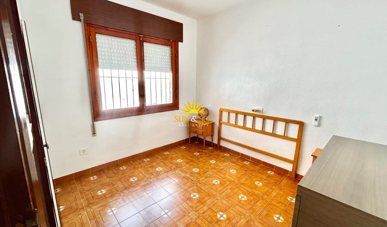 2 soveværelse Lejlighed til leje i Santiago de la Ribera - € 900 (Ref: 9874009)