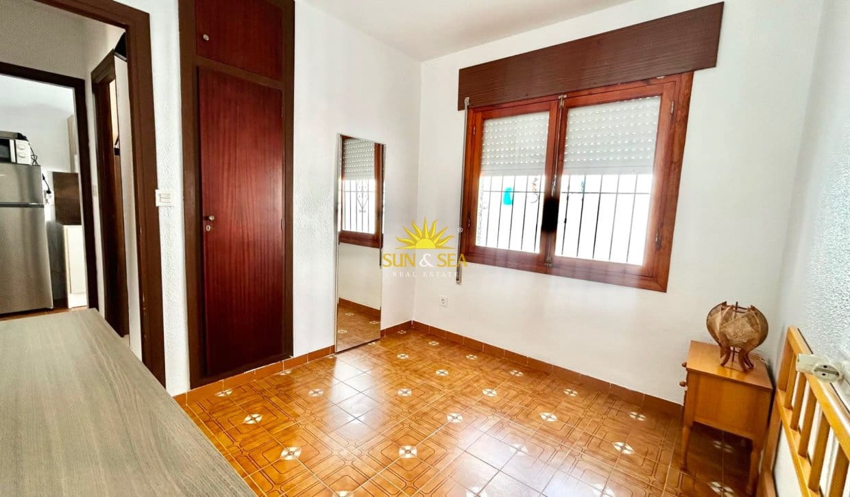 2 soveværelse Lejlighed til leje i Santiago de la Ribera - € 900 (Ref: 9874009)