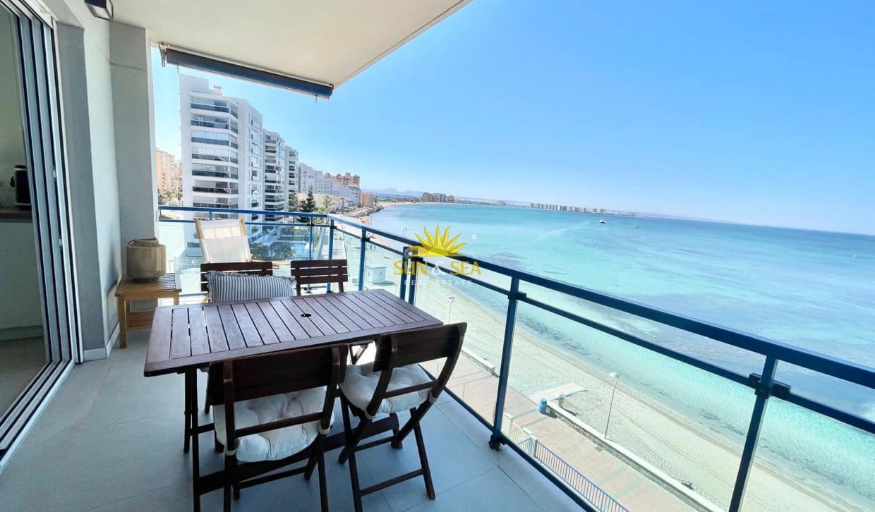 3 bedroom Apartment for holiday rental in La Manga del Mar Menor with garage - € 900 (Ref: 9874224)