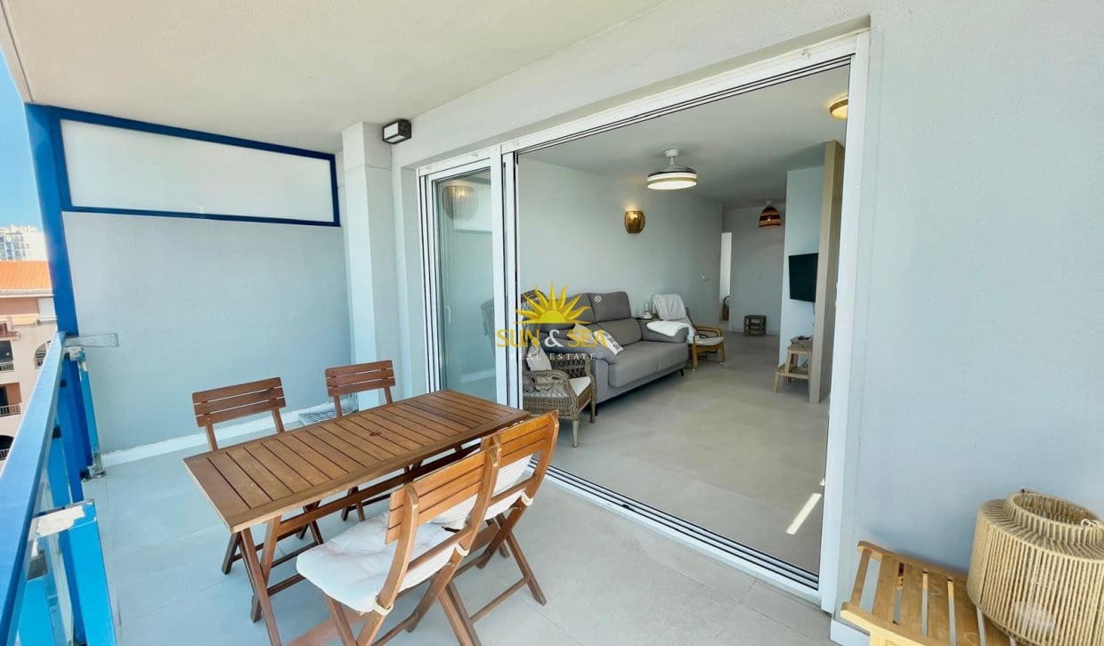3 bedroom Apartment for holiday rental in La Manga del Mar Menor with garage - € 900 (Ref: 9874224)