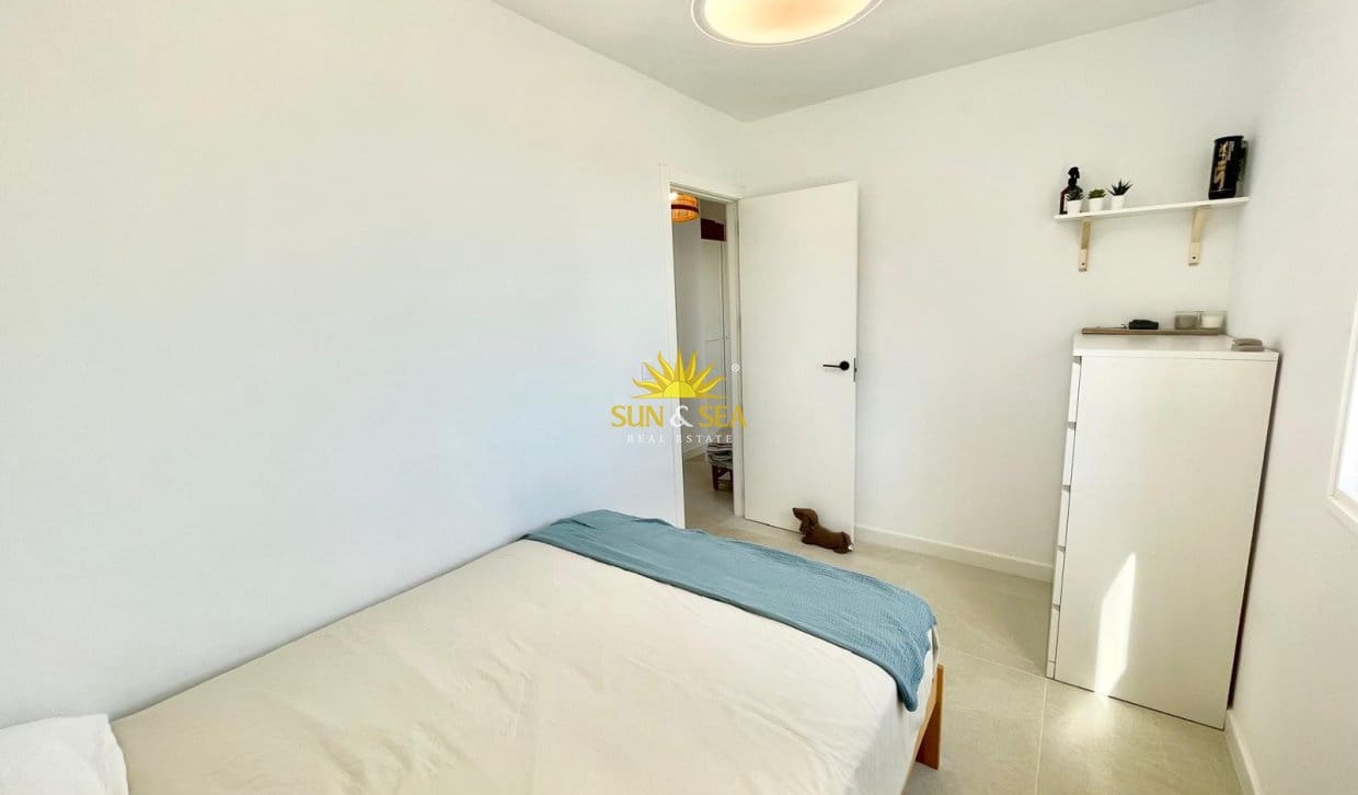3 bedroom Apartment for holiday rental in La Manga del Mar Menor with garage - € 900 (Ref: 9874224)