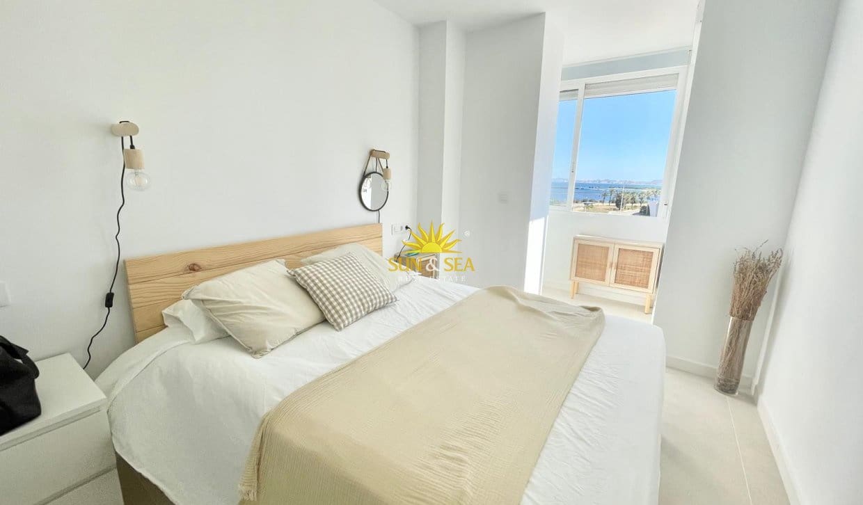 3 bedroom Apartment for holiday rental in La Manga del Mar Menor with garage - € 900 (Ref: 9874224)
