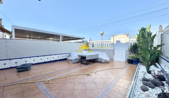 2 bedroom Townhouse for holiday rental in El Moncayo, Guardamar del Segura - € 800 (Ref: 9874387)