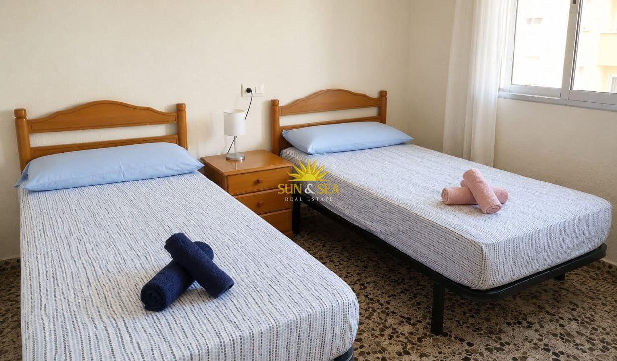 3 bedroom Apartment for holiday rental in Playa de San Juan with garage - € 1,350 (Ref: 9874388)