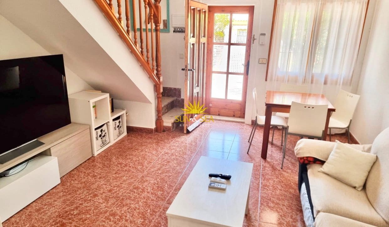 3 bedroom Townhouse for rent in San Pedro del Pinatar - € 850 (Ref: 9875323)