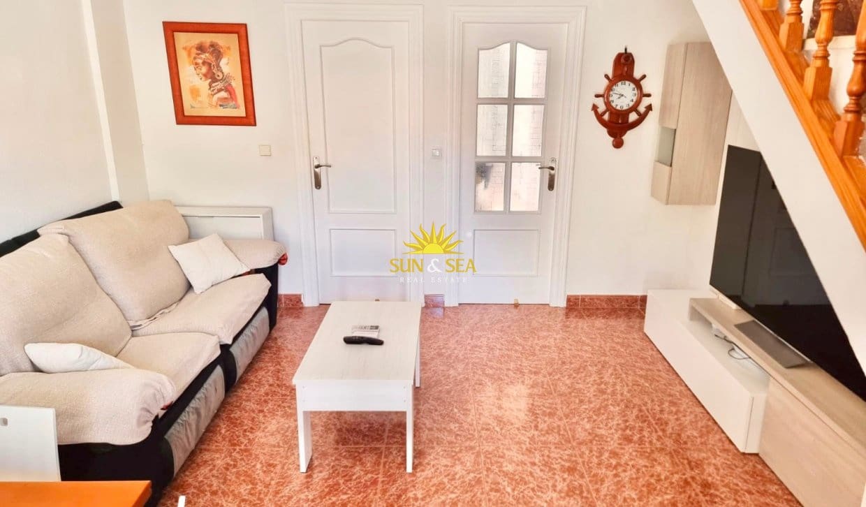 3 bedroom Townhouse for rent in San Pedro del Pinatar - € 850 (Ref: 9875323)