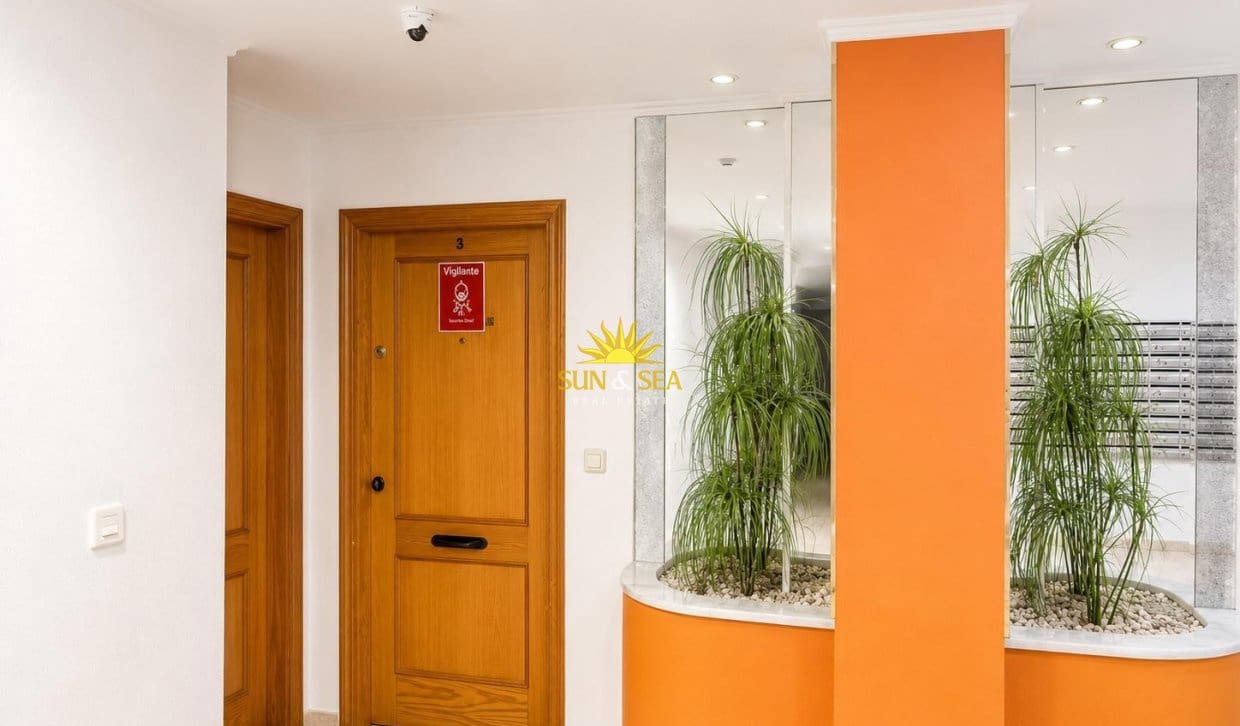 1 bedroom Apartment for sale in Torrevieja - € 97,000 (Ref: 9875509)