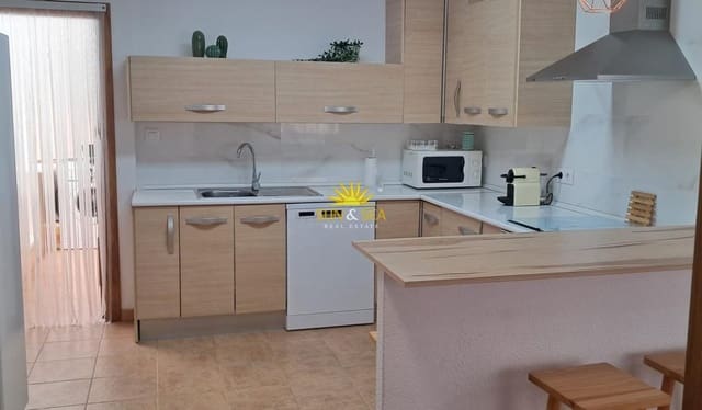 3 slaapkamer Appartement voor vakantieverhuur in Torre de la Horadada, Pilar de la Horadada - € 800 (Ref: 9877019)
