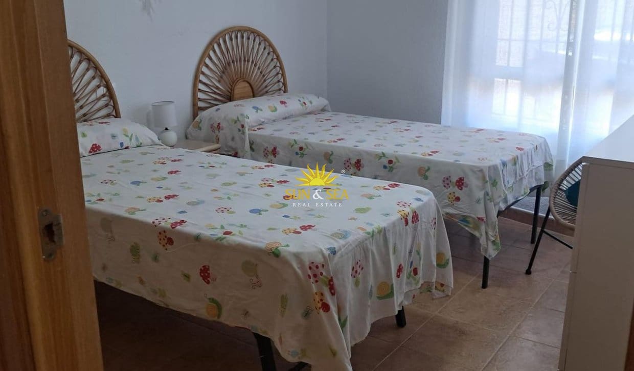 3 bedroom Apartment for holiday rental in Pilar de la Horadada - € 800 (Ref: 9877019)