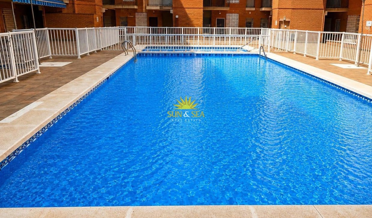 2 chambre Appartement à vendre à Torrevieja - 146 900 € (Ref: 9877244)