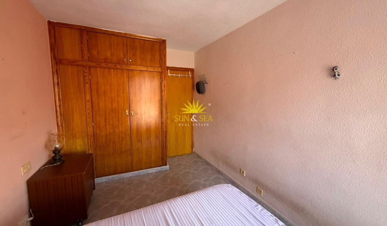 2 soveværelse Lejlighed til salg i Torrevieja - € 129.000 (Ref: 9877244)