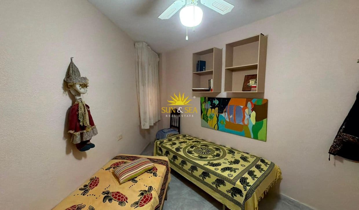 2 soveværelse Lejlighed til salg i Torrevieja - € 129.000 (Ref: 9877244)