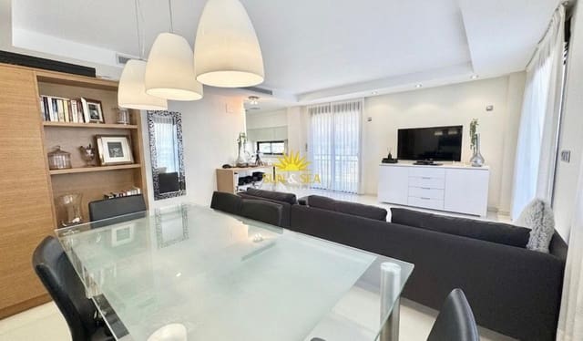 3 makuuhuone Huoneisto vuokrattavana paikassa Los Secanos, Guardamar del Segura mukana uima-altaan 
autotalli - 1 500 € (Ref: 9877563)