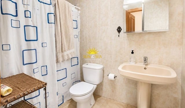 1 sypialnia Dom na sprzedaż w Torrevieja z basenem - 107 000 € (Ref: 9879743)
