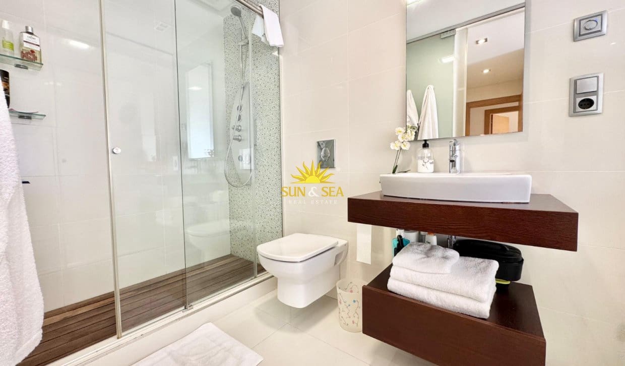 3 camera da letto Appartamento in vendita in Guardamar del Segura con piscina garage - 315.000 € (Rif: 9879744)