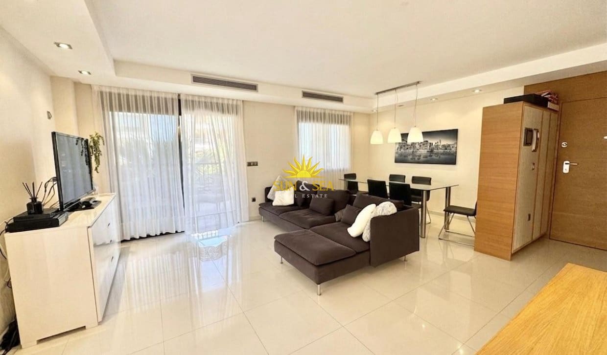 3 camera da letto Appartamento in vendita in Guardamar del Segura con piscina garage - 315.000 € (Rif: 9879744)