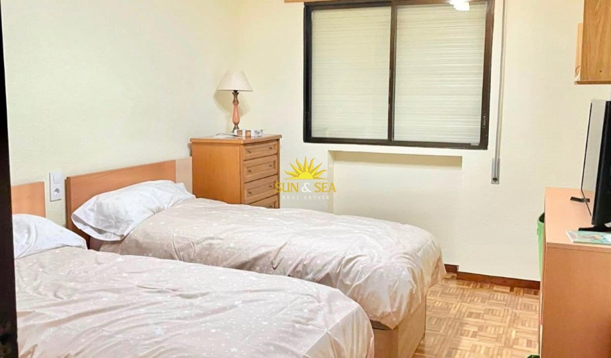 4 soverom Leilighet til leie i Cartagena - € 1 200 (Ref: 9879885)