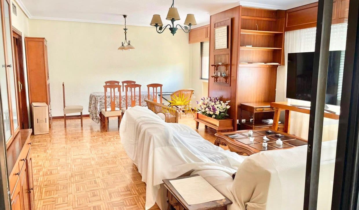 4 soverom Leilighet til leie i Cartagena - € 1 200 (Ref: 9879885)