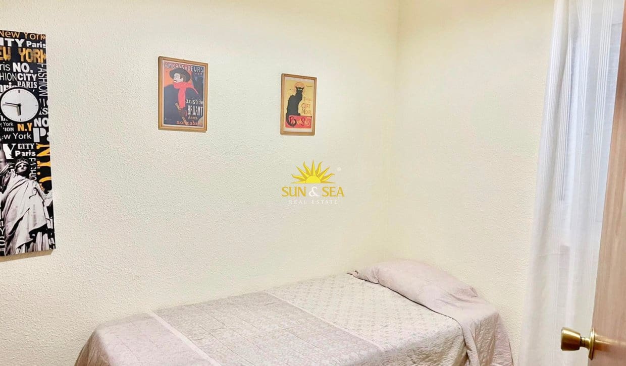 4 soverom Leilighet til leie i Cartagena - € 1 200 (Ref: 9879885)