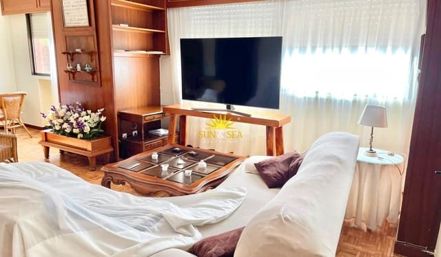 4 soverom Leilighet til leie i Cartagena Ciudad, Cartagena - € 1 200 (Ref: 9879885)