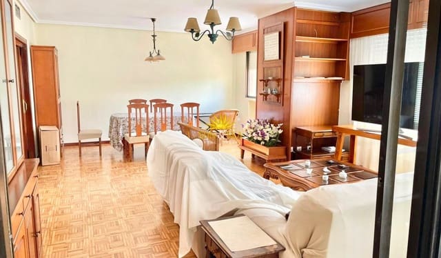 4 soverom Leilighet til leie i Cartagena Ciudad, Cartagena - € 1 200 (Ref: 9879885)