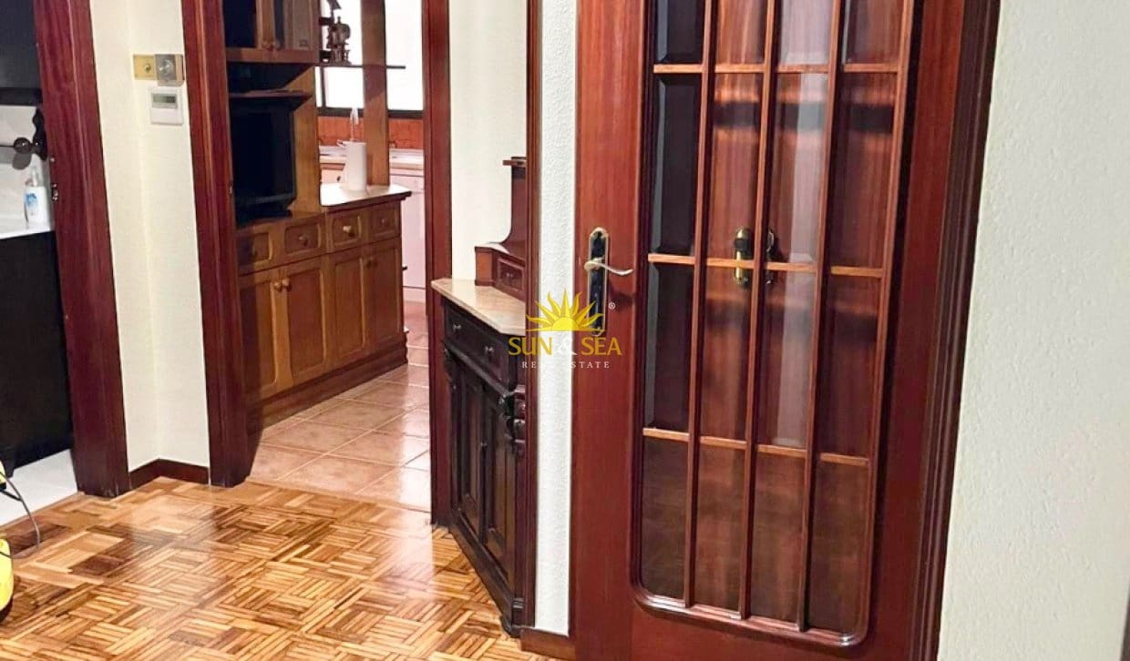 4 soverom Leilighet til leie i Cartagena - € 1 200 (Ref: 9879885)