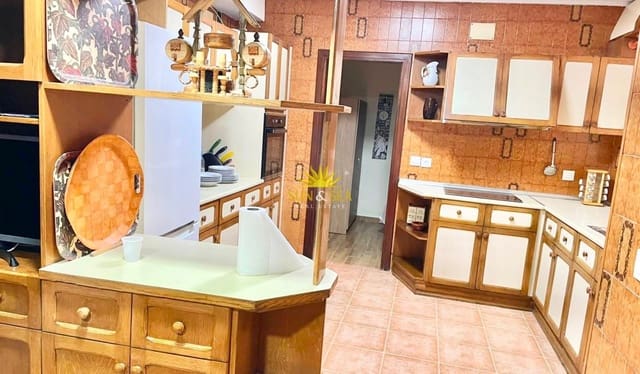 4 soverom Leilighet til leie i Cartagena Ciudad, Cartagena - € 1 200 (Ref: 9879885)
