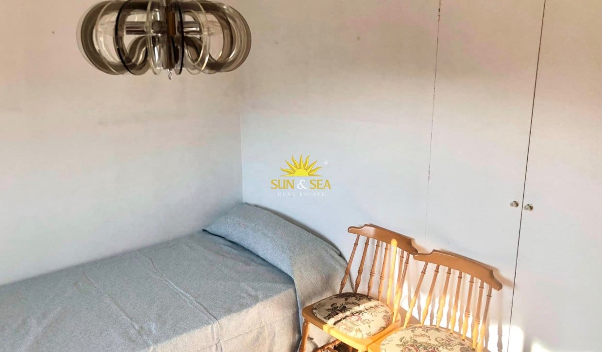 3 sovrum Lägenhet att hyra i Cartagena - 1 000 € (Ref: 9879886)