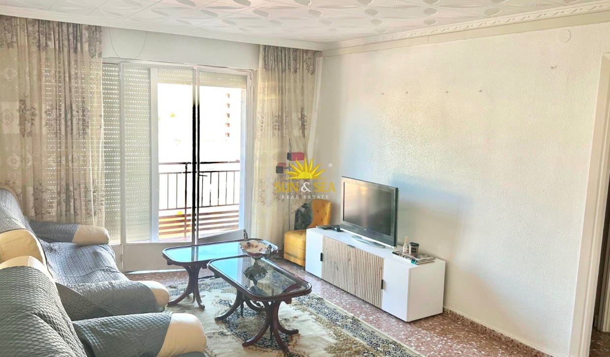 3 sovrum Lägenhet att hyra i Cartagena - 1 000 € (Ref: 9879886)
