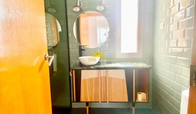 Appartement de 2 chambres de location de vacances à Isla Plana, Carthagène avec piscine - 800 € (Ref: 9880304)