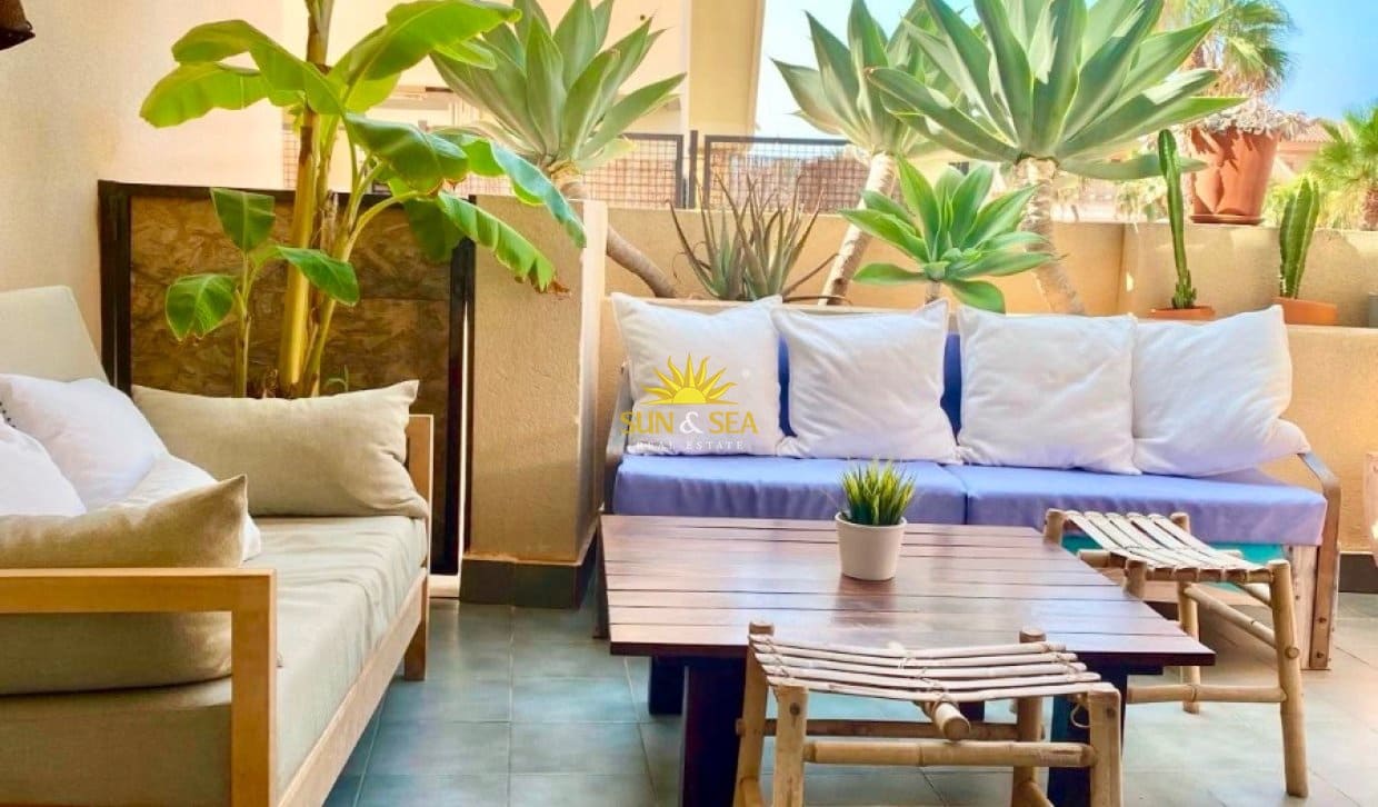 2 bedroom Apartment for holiday rental in Isla Plana with pool - € 800 (Ref: 9880304)
