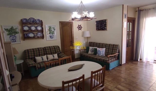 Appartement de 2 chambres de location de vacances à La Manga del Mar Menor avec piscine - 600 € (Ref: 9882444)