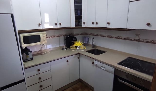Appartement de 2 chambres de location de vacances à La Manga del Mar Menor avec piscine - 600 € (Ref: 9882444)