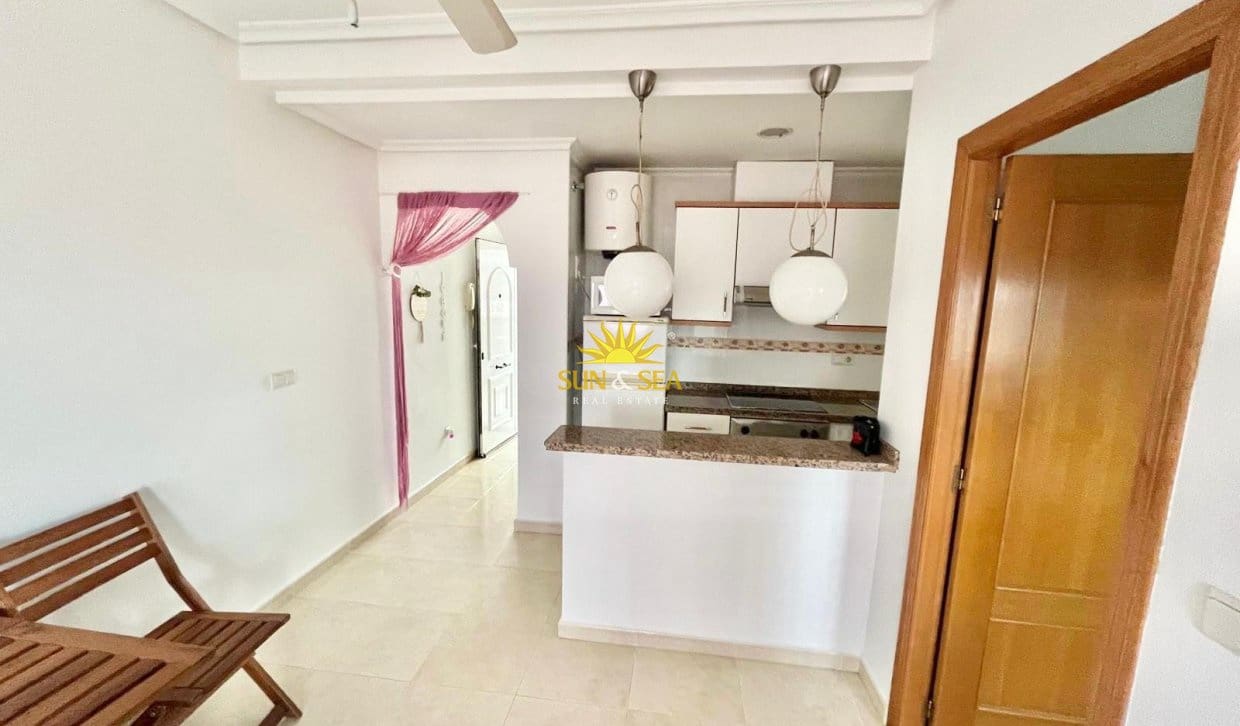 1 sovrum Lägenhet för semesterbostäder i Guardamar del Segura med pool garage - 650 € (Ref: 9882611)