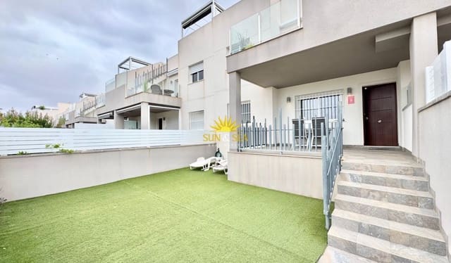3 soveværelse Lejlighed til leje i Parque Acuático - Sector 25, Torrevieja med swimmingpool - € 1.200 (Ref: 9882612)