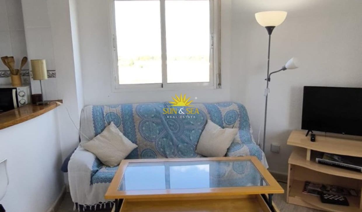 2 sypialnia Apartament do wynajęcia w Playa Honda z basenem garażem - 750 € (Ref: 9883858)