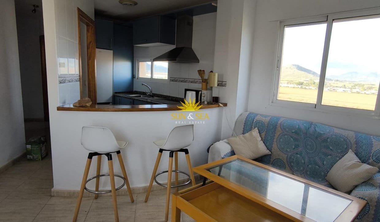 2 sypialnia Apartament do wynajęcia w Playa Honda z basenem garażem - 750 € (Ref: 9883858)