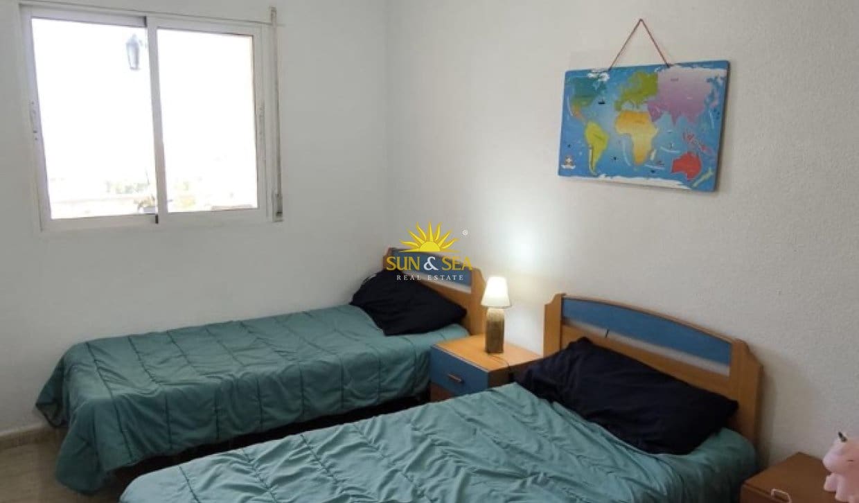 2 sypialnia Apartament do wynajęcia w Playa Honda z basenem garażem - 750 € (Ref: 9883858)